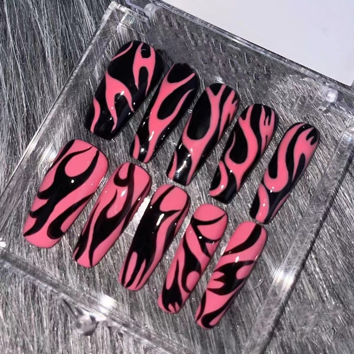 H183 HAND DRAWN FLAMES HANDMADE NAIL