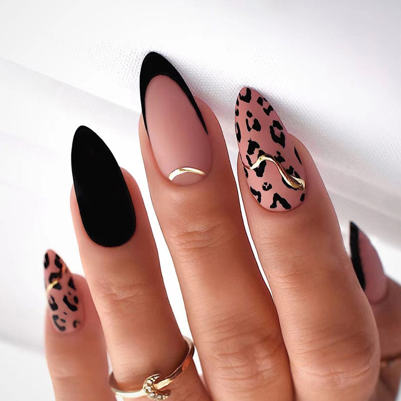S22 GOLD FOIL LEOPARD SHORT NAIL