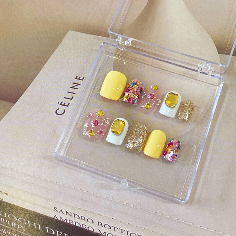 H165 YELLOW RHINESTONE HANDMADE NAIL