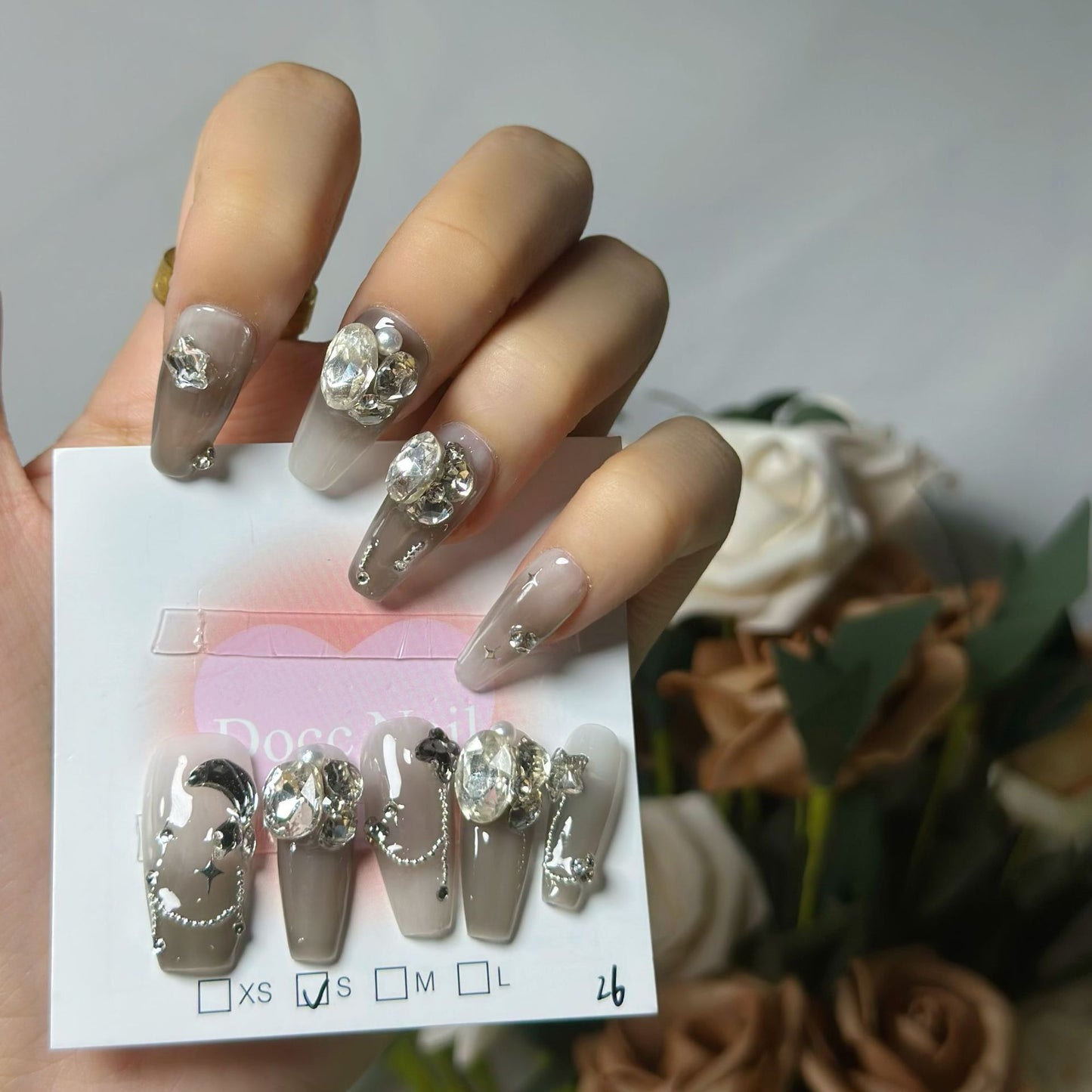 H47 GRADUAL BLACK BUTTERFLY DIAMOND HANDMADE NAIL