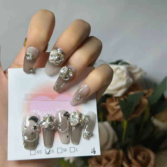 H47 GRADUAL BLACK BUTTERFLY DIAMOND HANDMADE NAIL