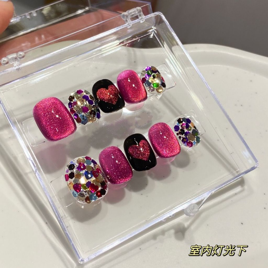 H137 PINK LOVE BLACK CHECKER DIAMOND HANDMADE NAIL