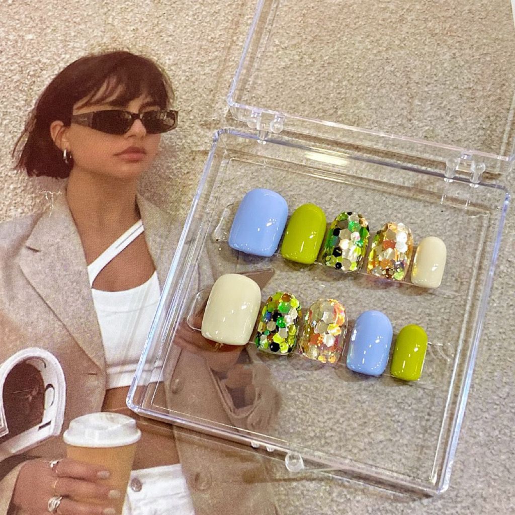 H132 SPRING/SUMMER EXCLUSIVE CONTRAST SEQUINS HANDMADE NAIL