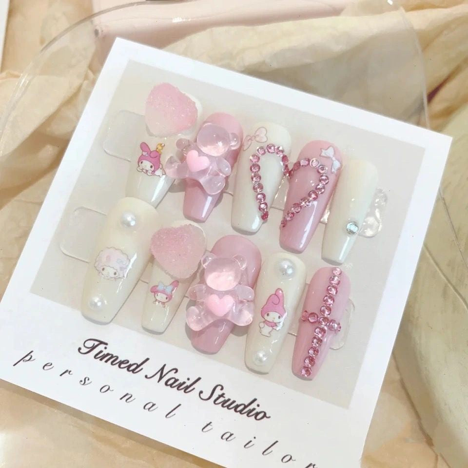 H170 MOLODY GIRL HEART HANDMADE NAIL