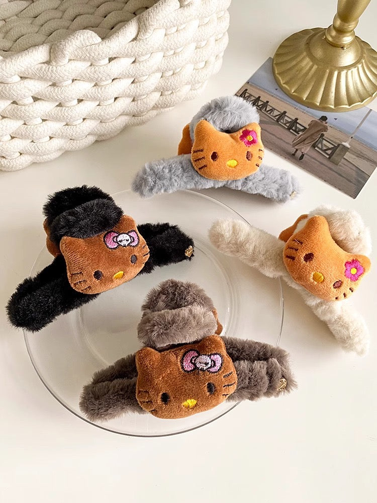 H4 Cat Plush claw shark clip hair accessory
