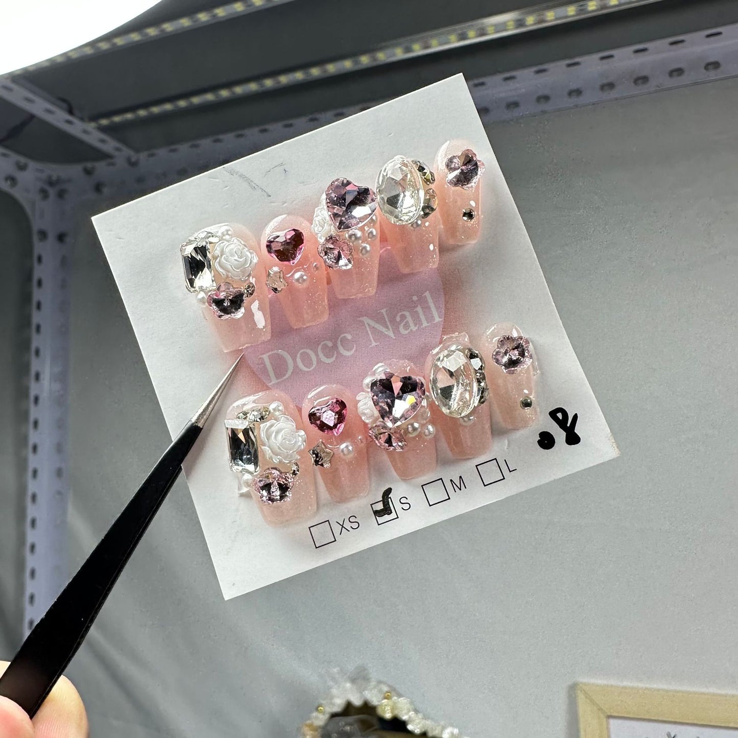 H59 NUDE PINL CAMELLIA DIAMOND HANDMADE NAIL