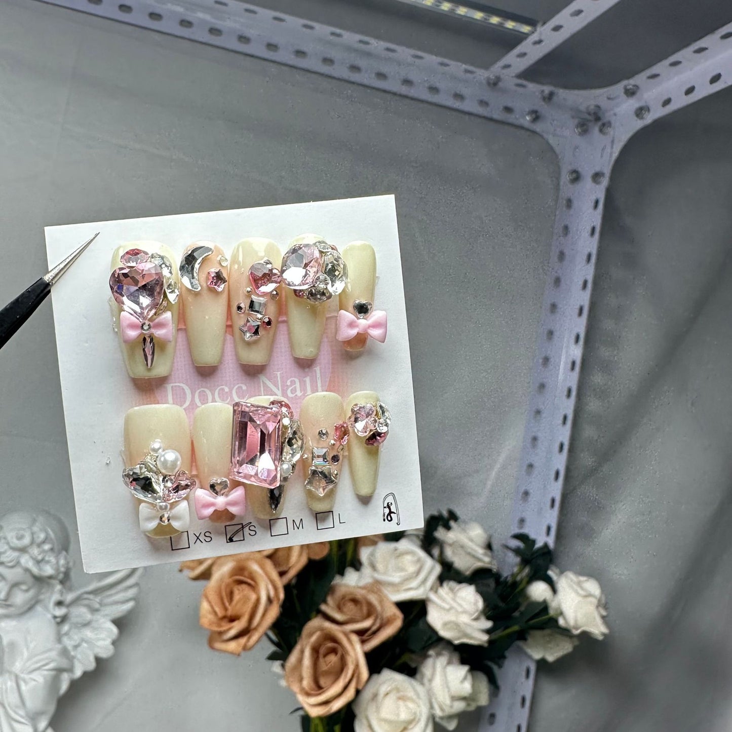 H51 NUDE COLOR DIAMOND PEARL STAR HANDMADE NAIL