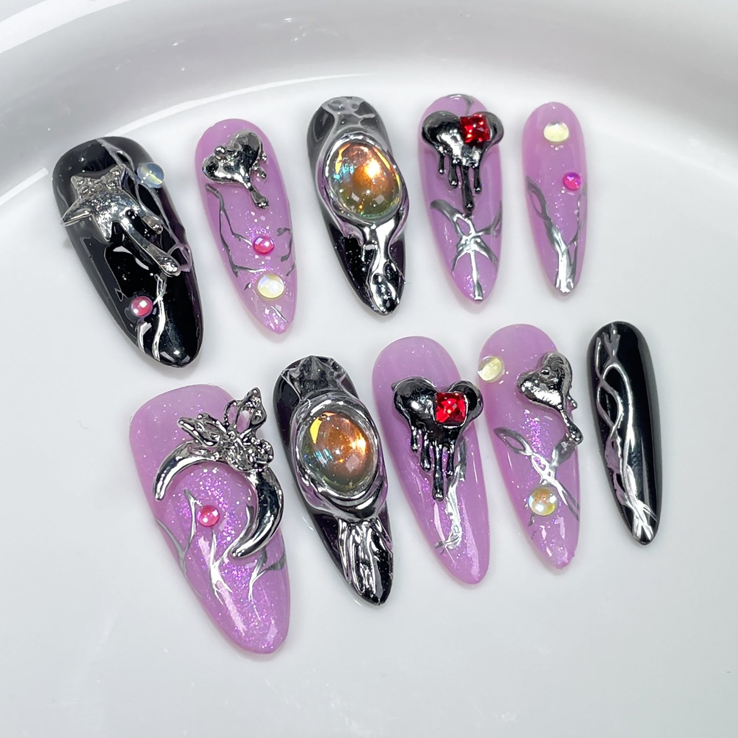 H125 DARK Star Moon Heart EYES HANDMADE NAIL