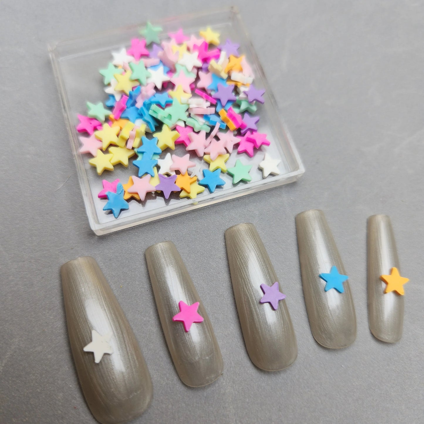 D27 COLORFUL CLAY STARS