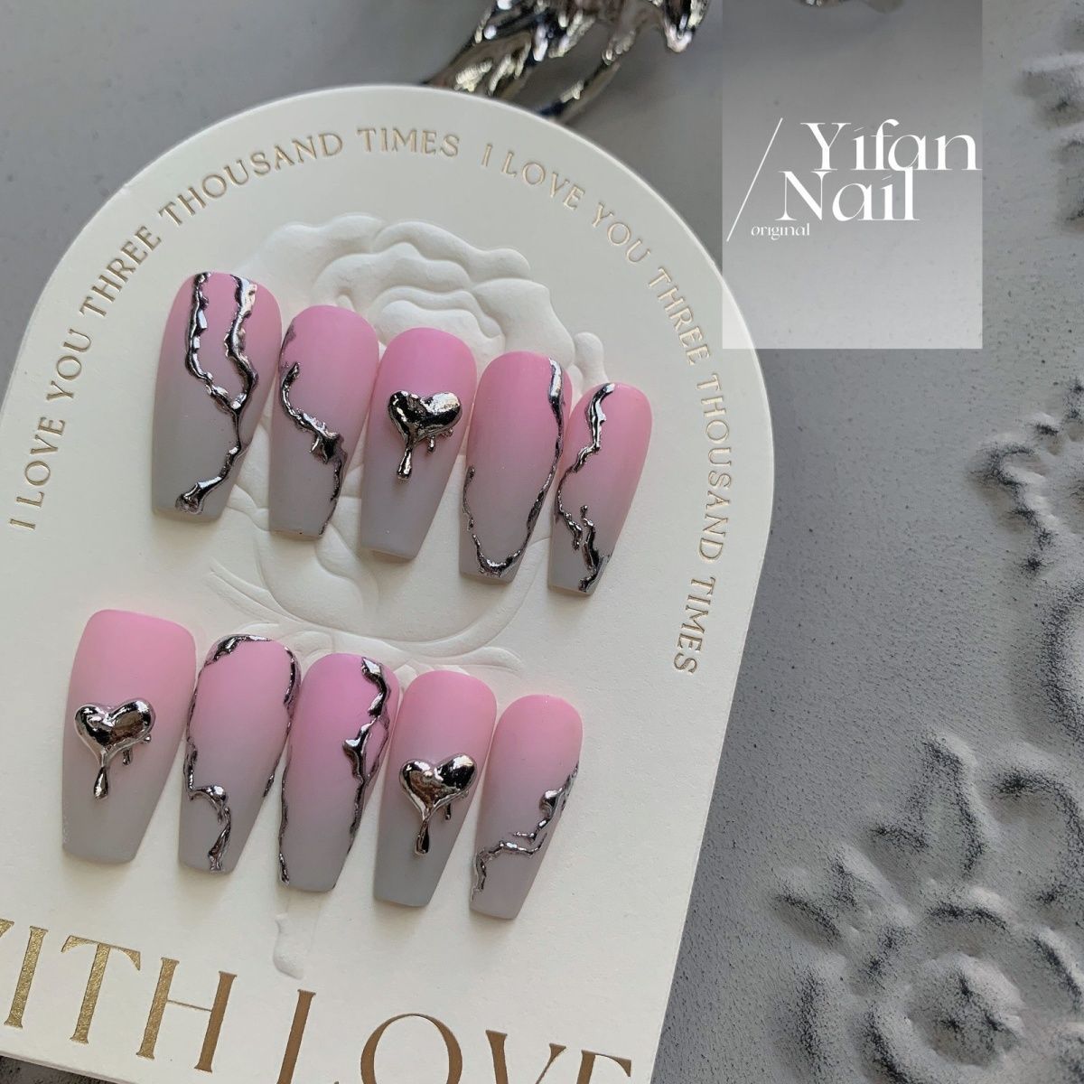 H197 LIQUID METAL HEART HANDMADE NAIL