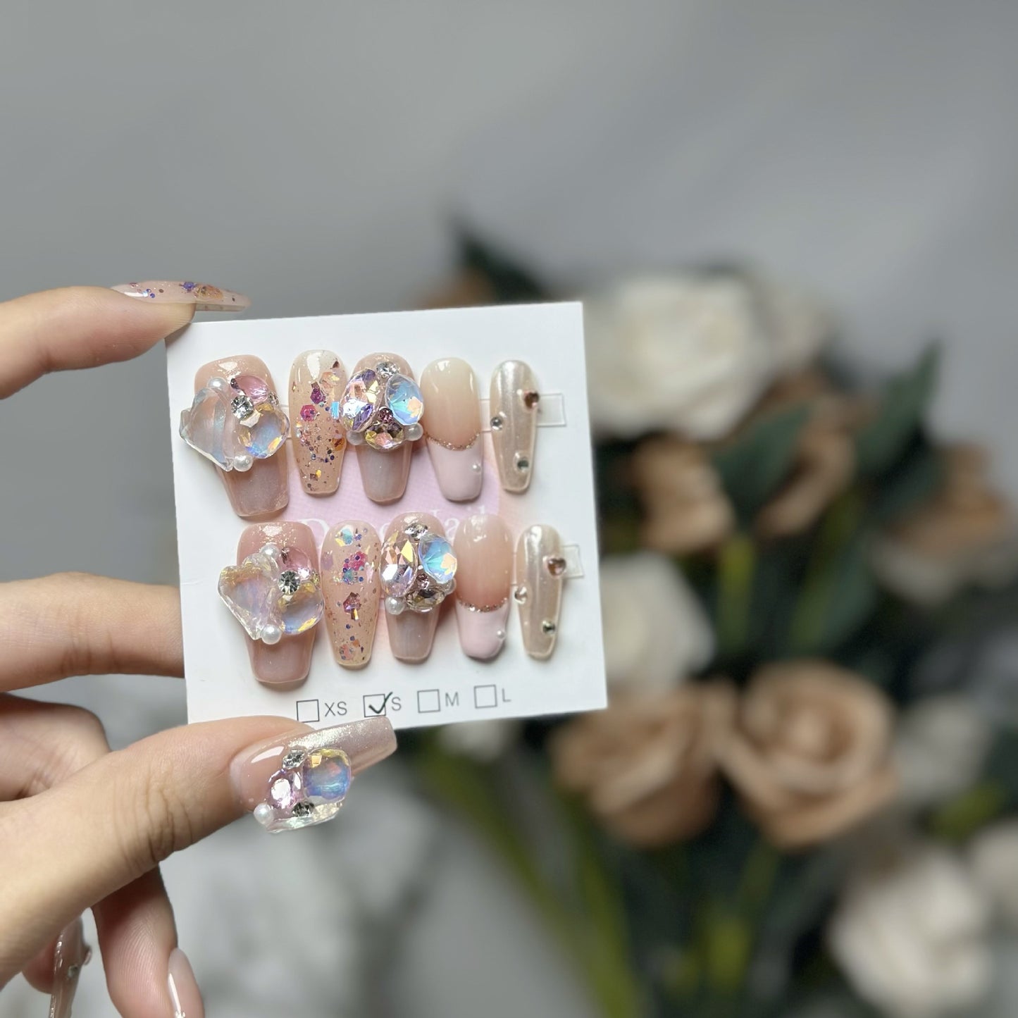 H67 NUDE PINK AURORA PIGEON EGG DIAMOND HANDMADE NAIL