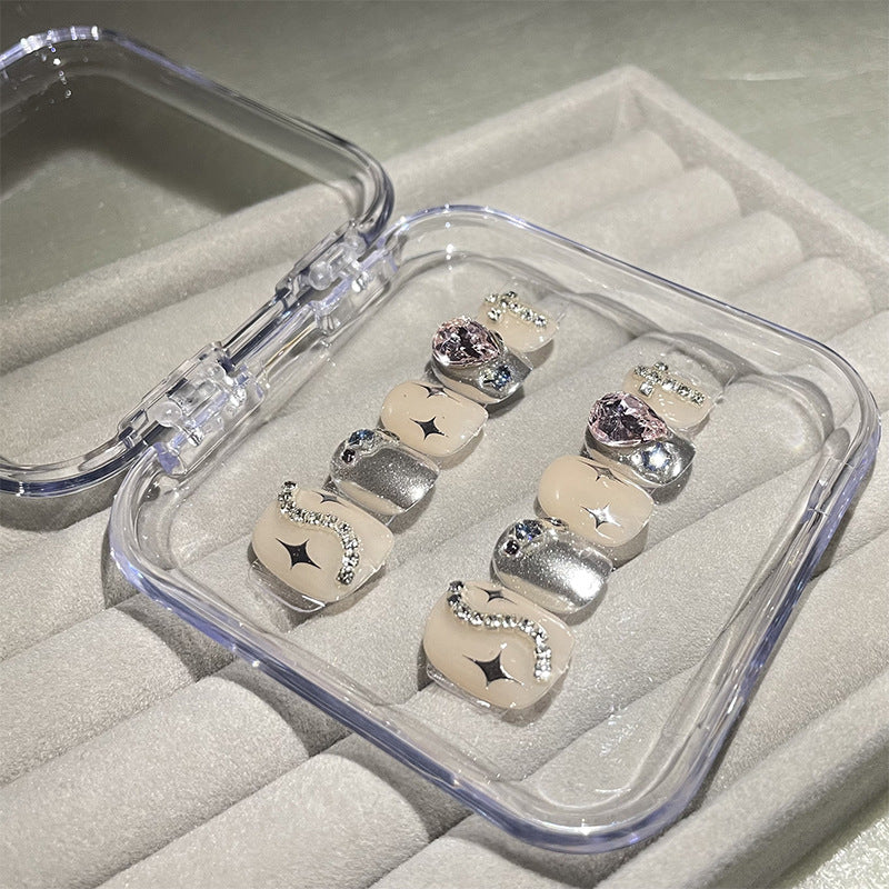 H66 SILVER CHAIN CROSS HANDMADE NAIL