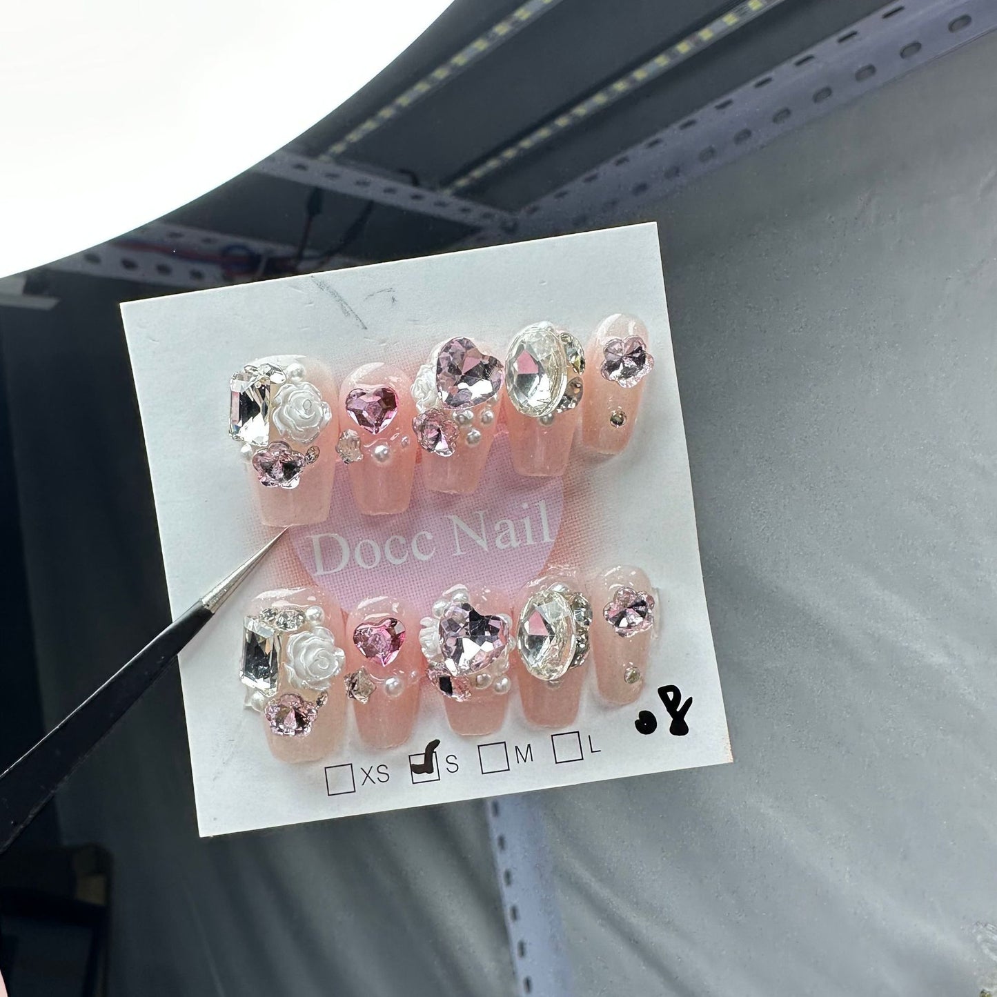 H59 NUDE PINL CAMELLIA DIAMOND HANDMADE NAIL