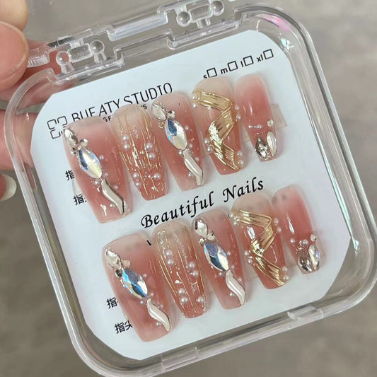 H190 VENUS DIAMOND HANDMADE NAIL