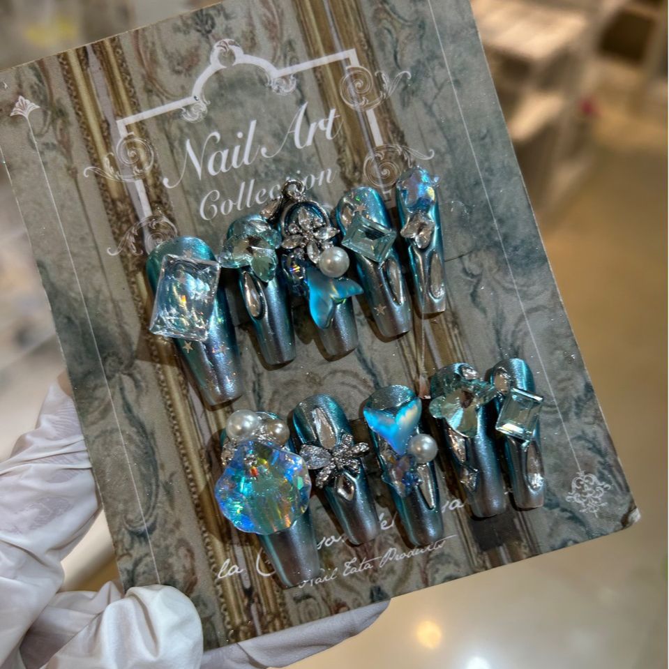 H210 OCEAN SHELL ZIRCON BOWTIE HANDMADE NAIL