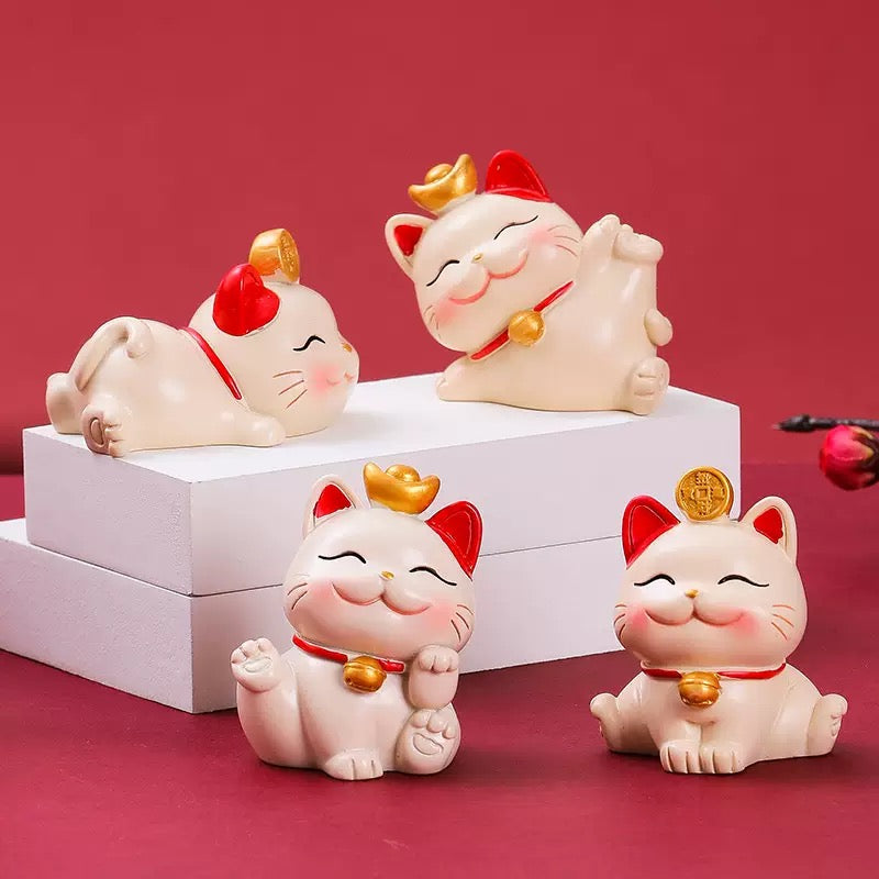 Lucky Cat Pendant