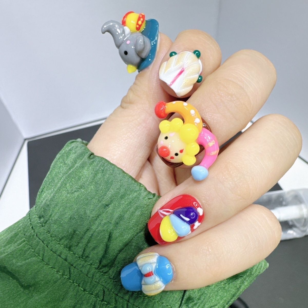 P1 Circus Joker Christmas HANDMADE NAIL