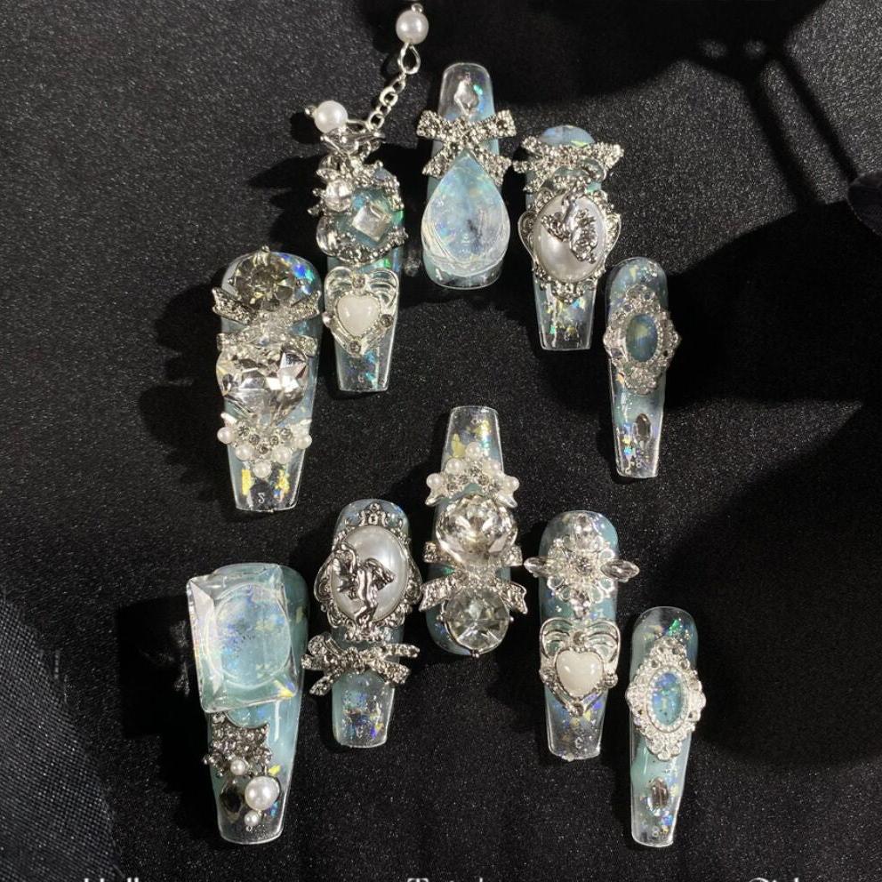 HD5 Aquarius Green Blue Chain HANDMADE NAIL