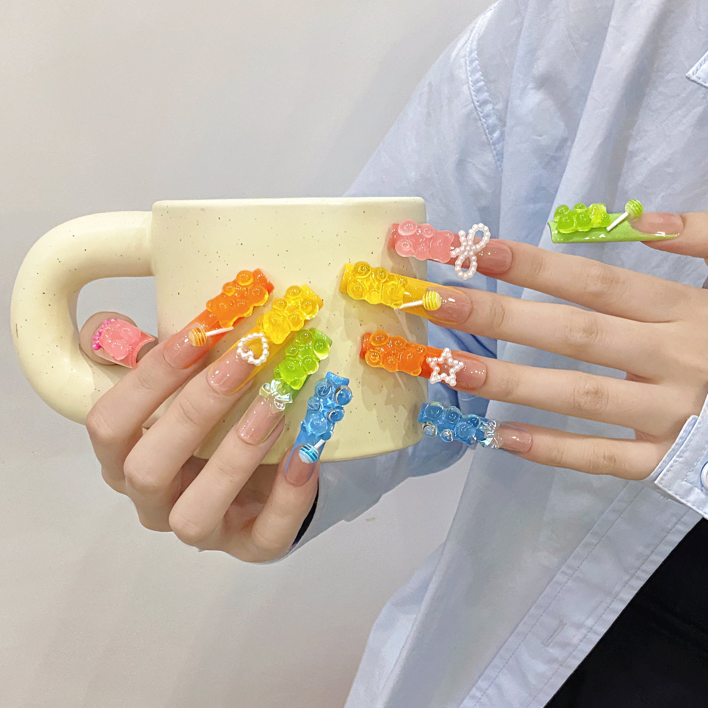 HX5 Colorful teddy bear fudge HANDMADE NAIL