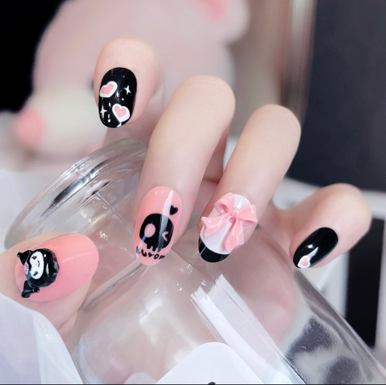F32 KUKU Black & Pink Bow Heart SHORT NAIL