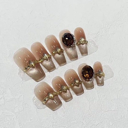 H366 Queen Spades Cat's Eye HANDMADE NAIL