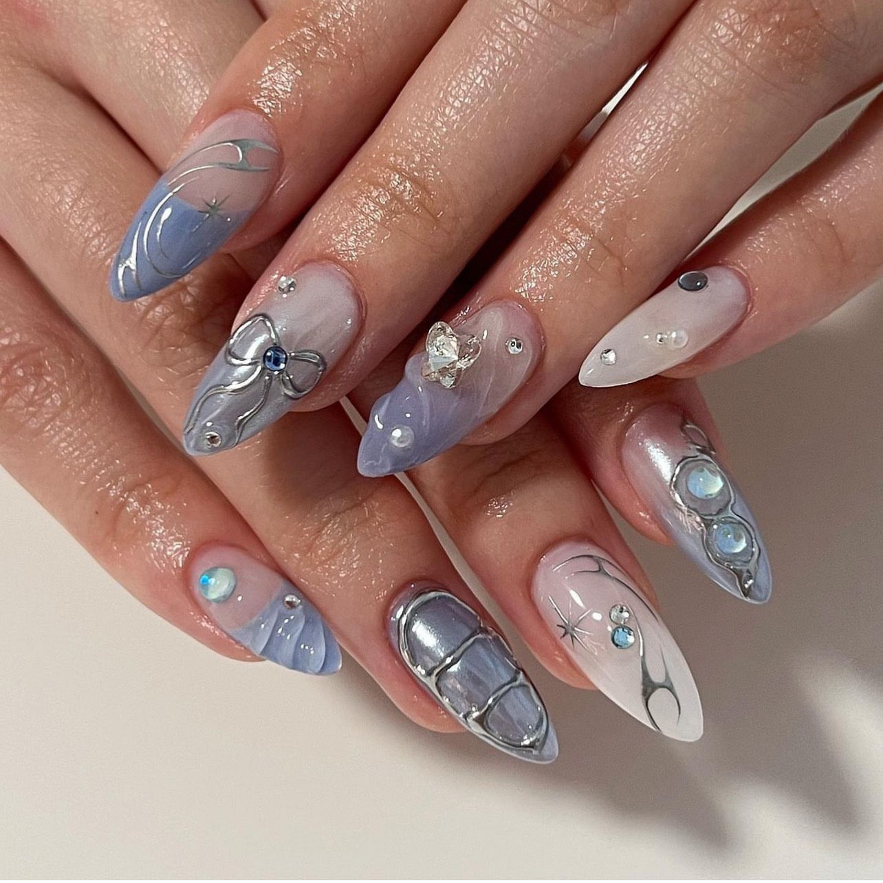 F60 3D Bow French Silver Starry Y2K MEDIUM NAIL
