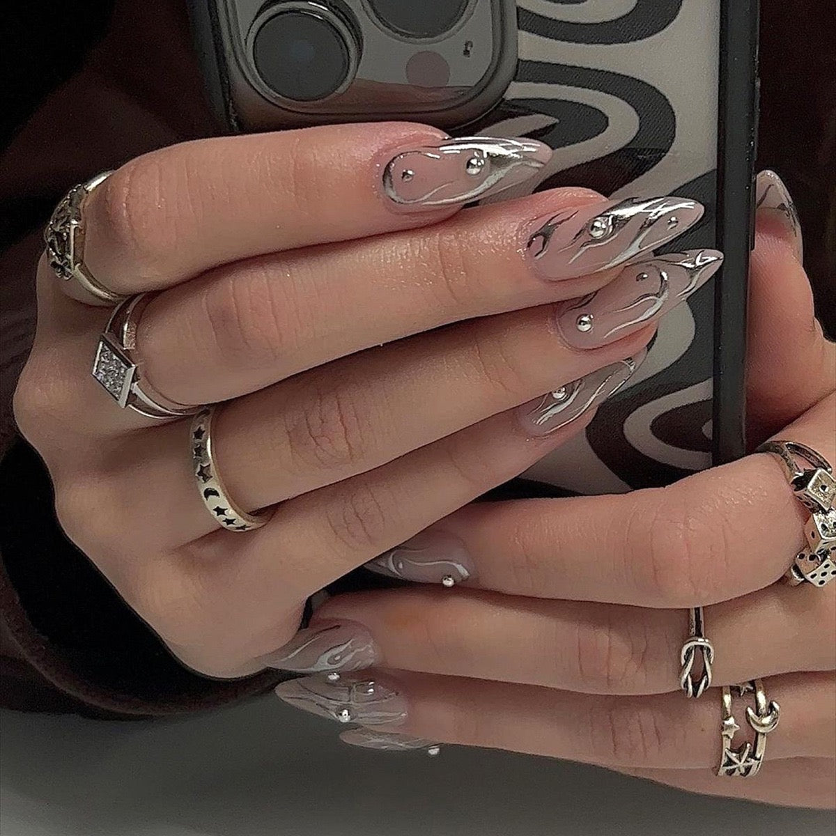 F62 Flame Shining Silver MEDIUM NAIL