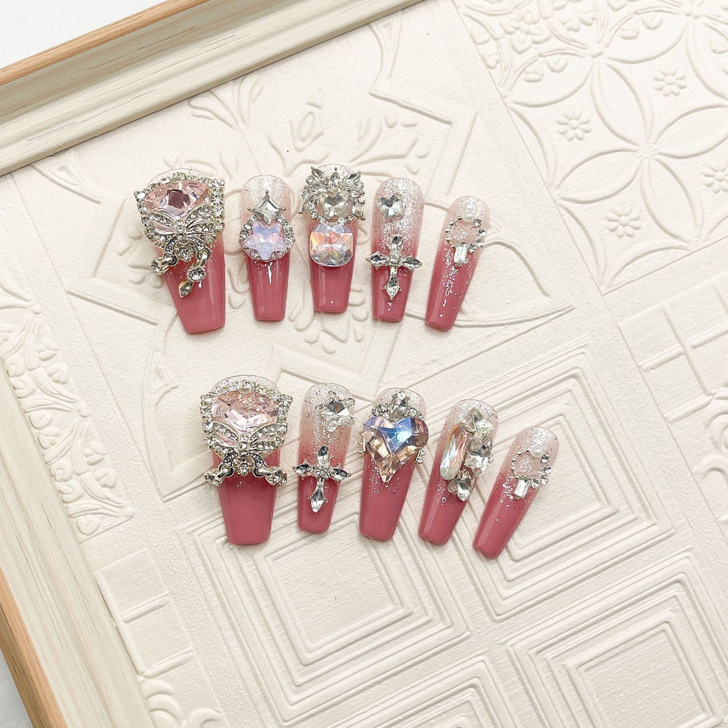 H89 EXCEEDINGLY STRANGE HANDMADE NAIL