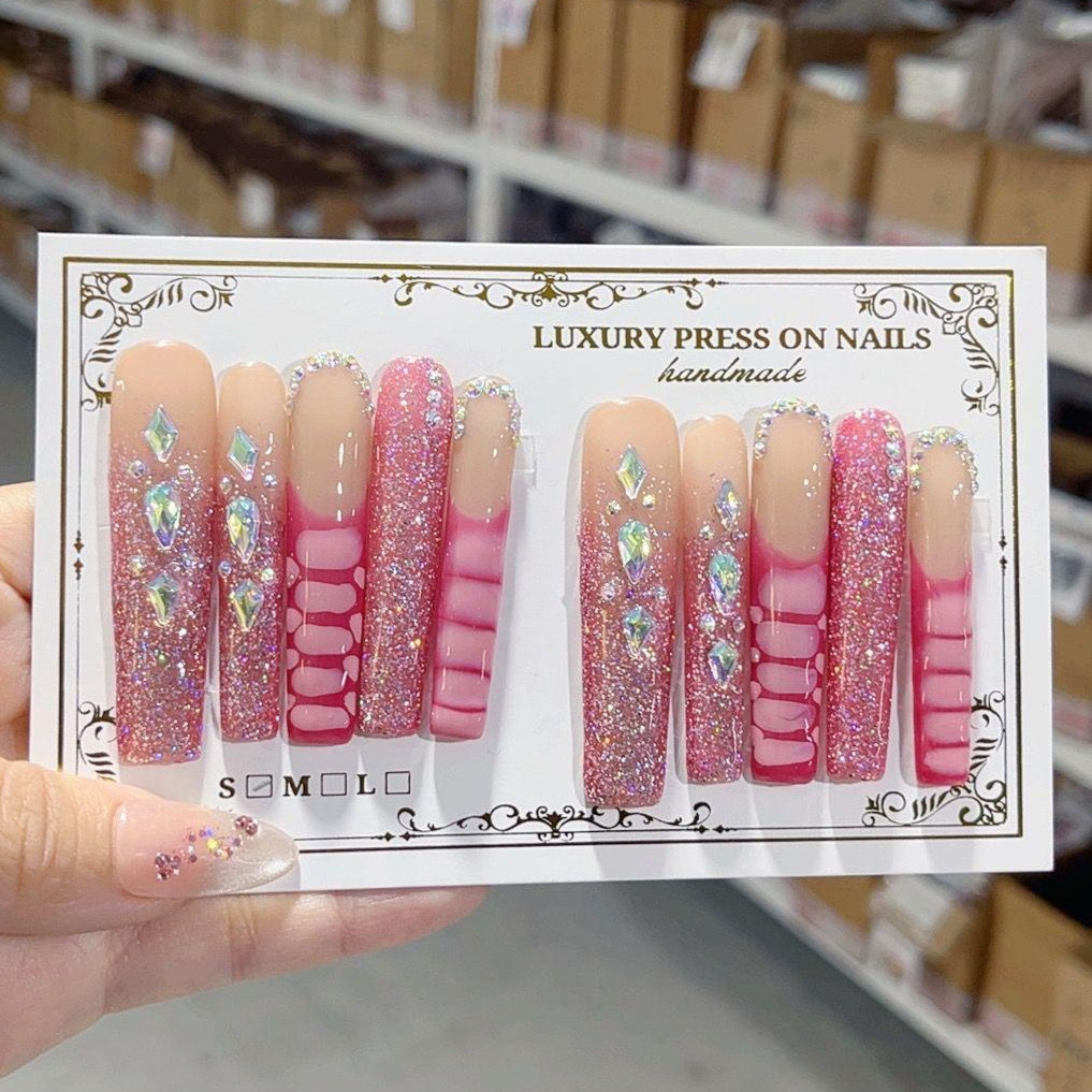 L144 Cassiopeia Green Snake Serpent Pattern HANDMADE NAIL