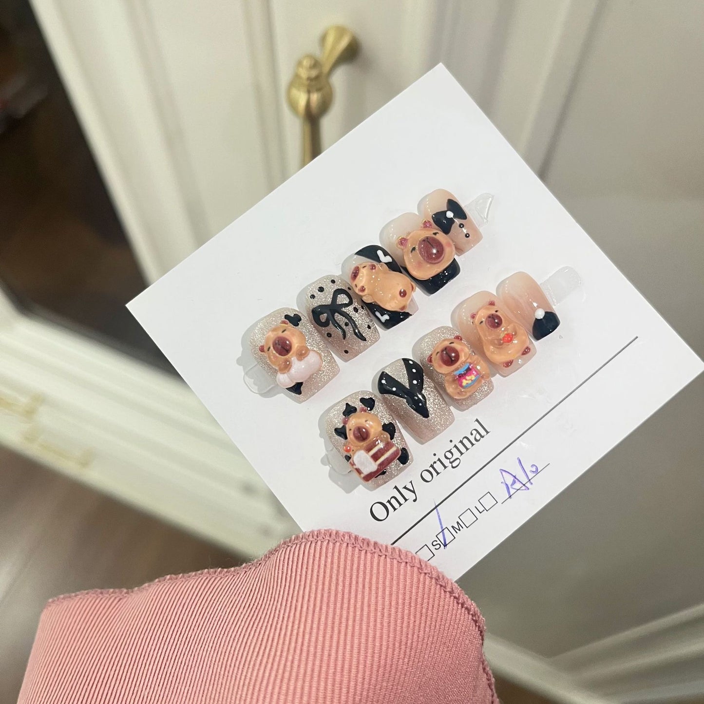 HS Funny Capybara Short HANDMADE NAIL