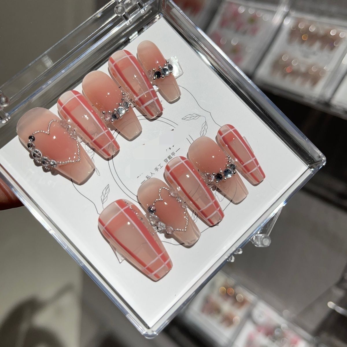 H365 Striped Powder Blusher Chain Love HANDMADE NAIL