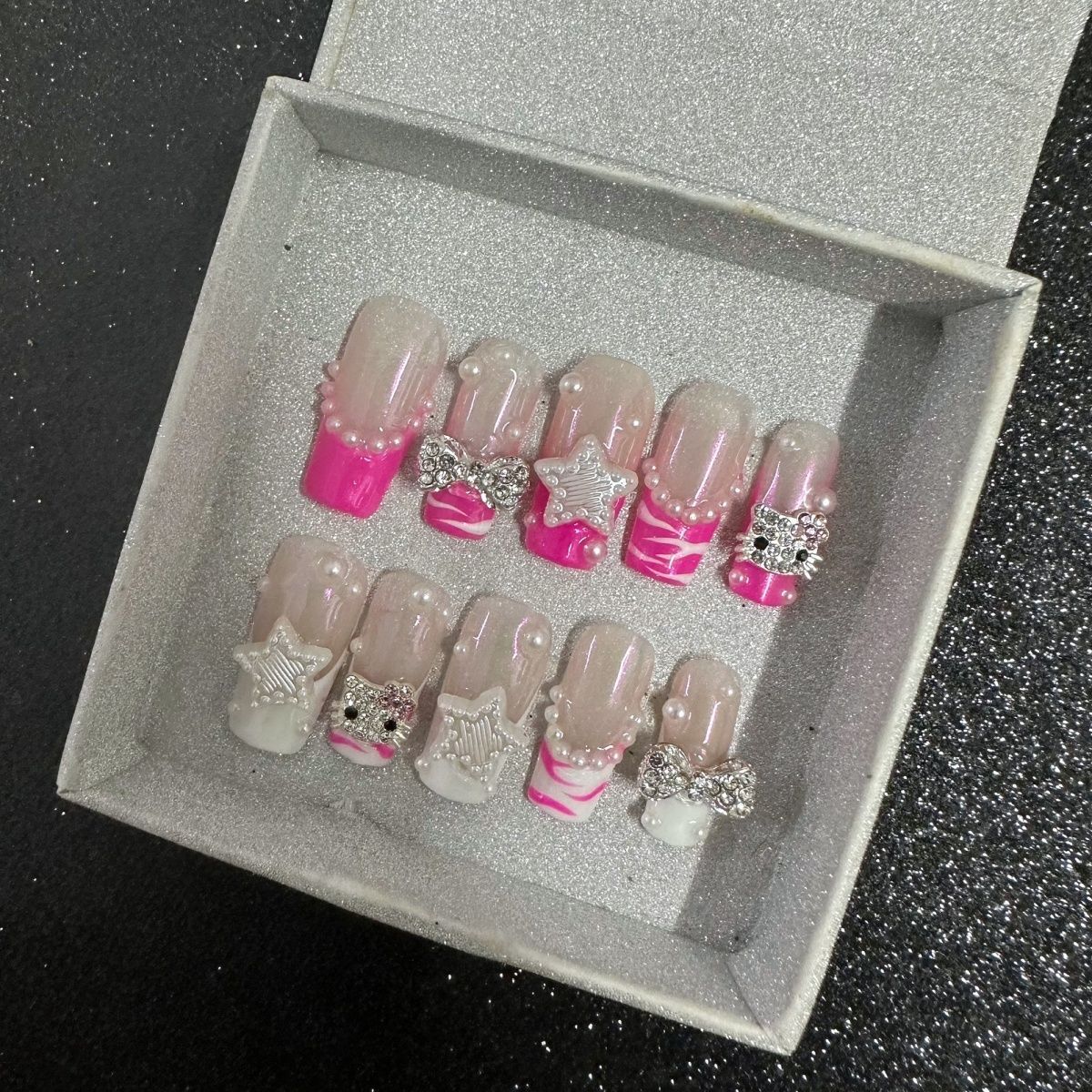 HK44 INS Pink Striped Star Cat HANDMADE NAIL