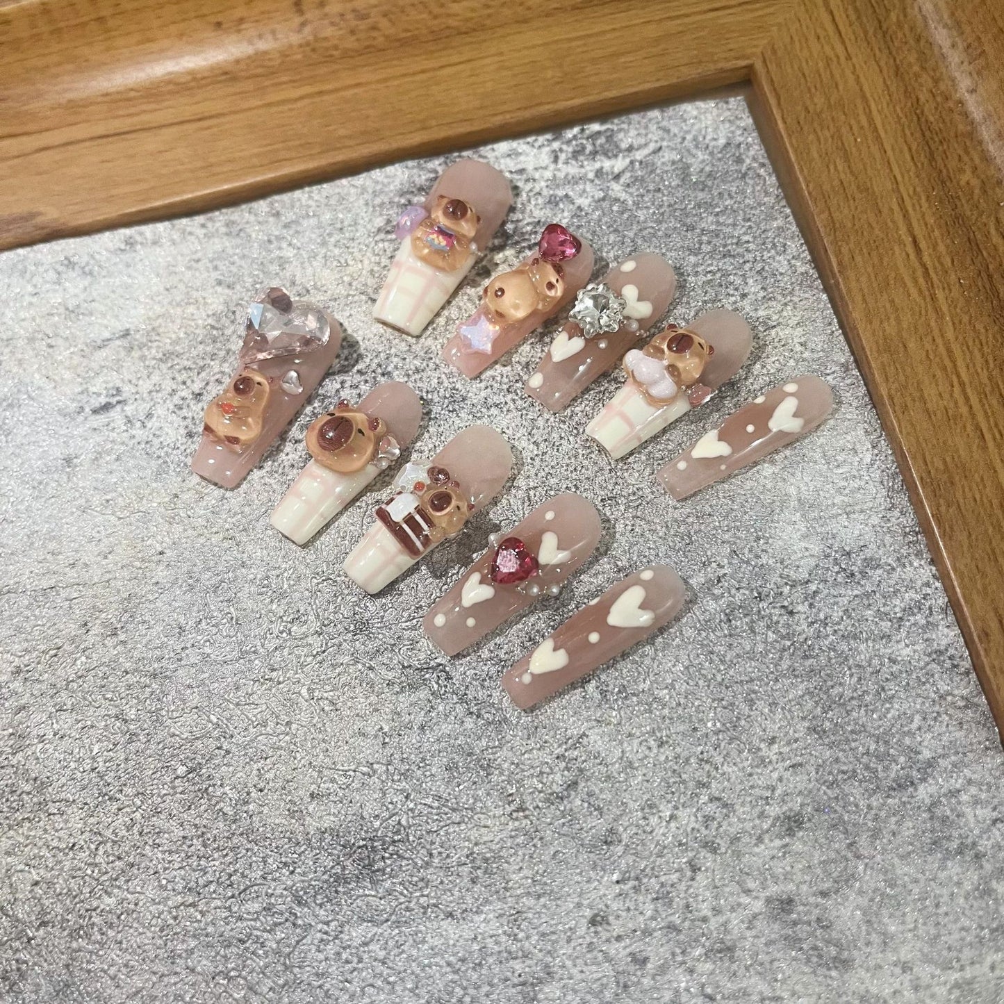 HX1 Cute and silly Capybara HANDMADE NAIL