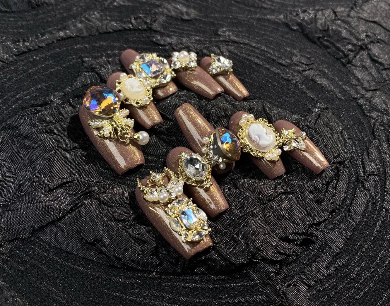 H336 Coffee Palace Golden Crown Classical HANDMADE NAIL