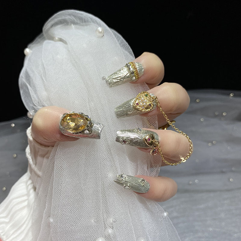 H23 SILVER DIAMOND GOLD CHAIN HANDMADE NAIL