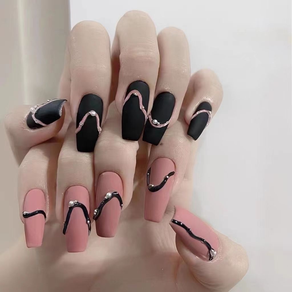 H175 PUNK BLACK & PINK STRIP HANDMADE NAIL