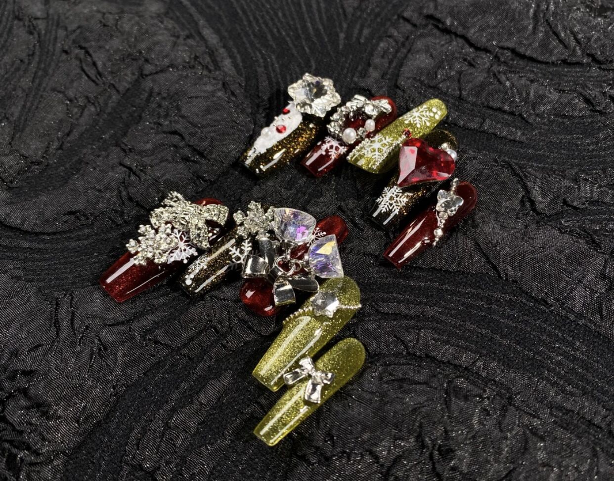 H338 Heavy Industry Christmas Bell HANDMADE NAIL