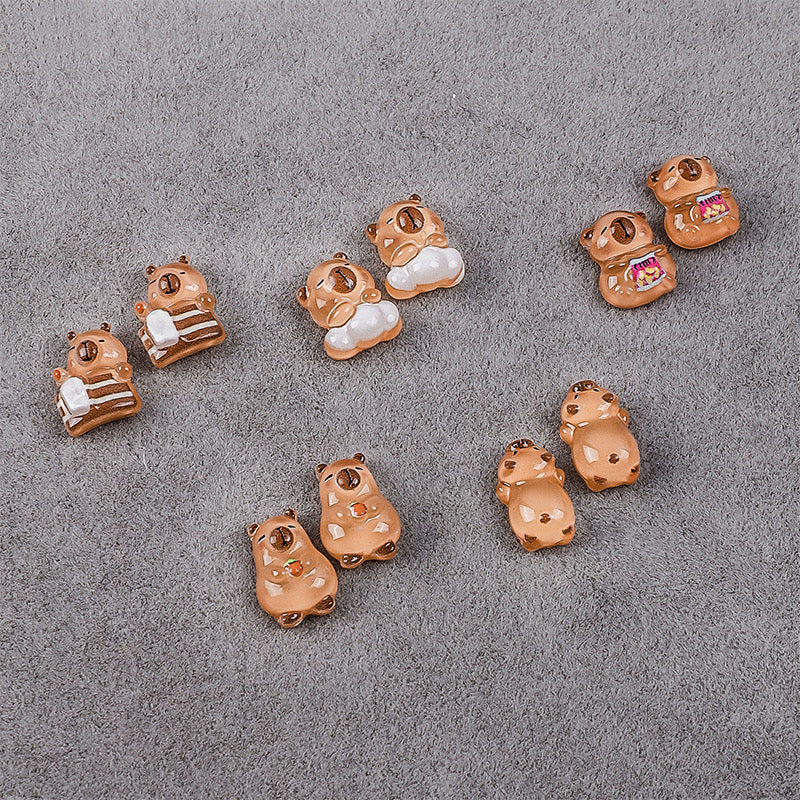 D60 Cute Little Capybara Mix