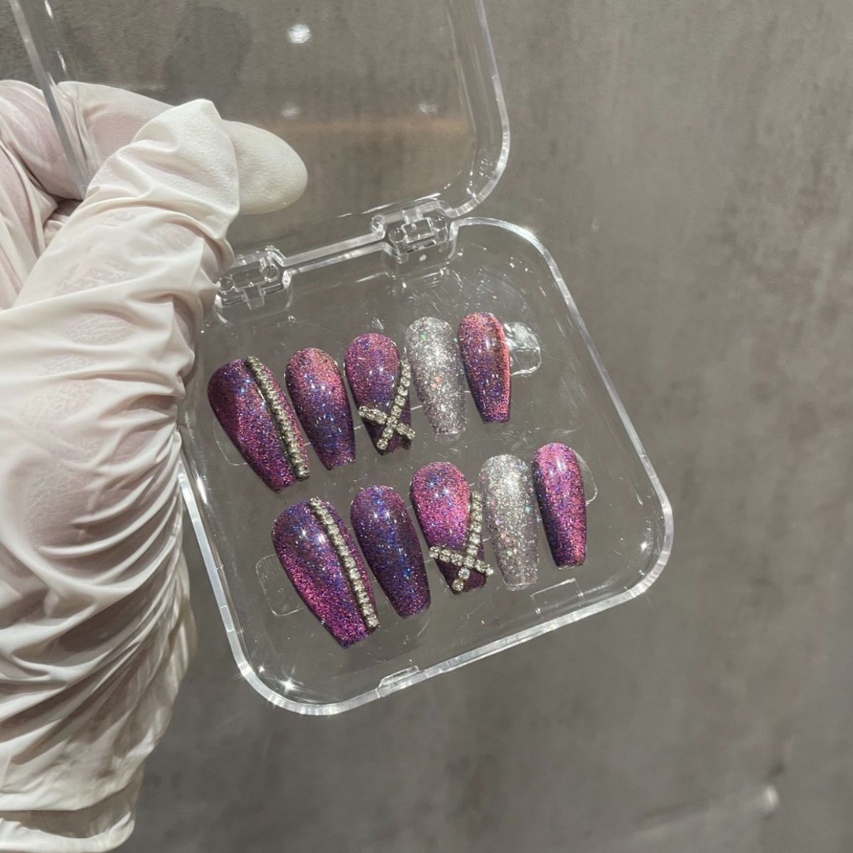 H304 Chain Cat Eye Purple HANDMADE NAIL