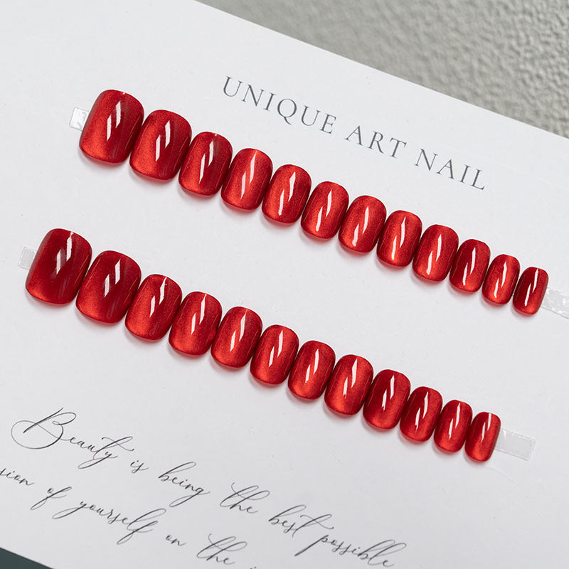 S53 Fashionable light bulb with red cat eyes SHORT NAIL