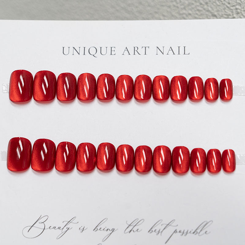 S53 Fashionable light bulb with red cat eyes SHORT NAIL