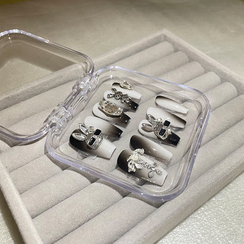 H62 BLACK & WHITE METAL SIVER RABBITE HANDMADE NAIL