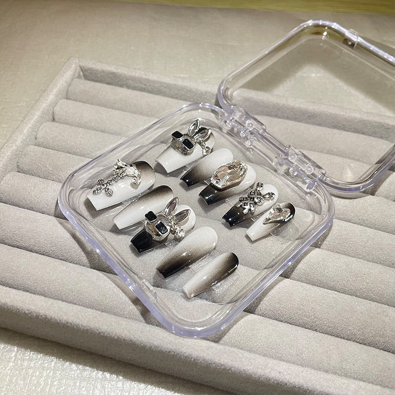 H62 BLACK & WHITE METAL SIVER RABBITE HANDMADE NAIL