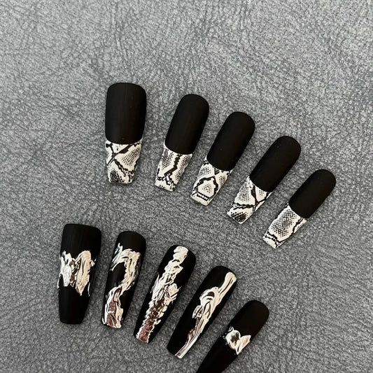 H189 Hot Girl Dark Snake Pattern HANDMADE NAIL