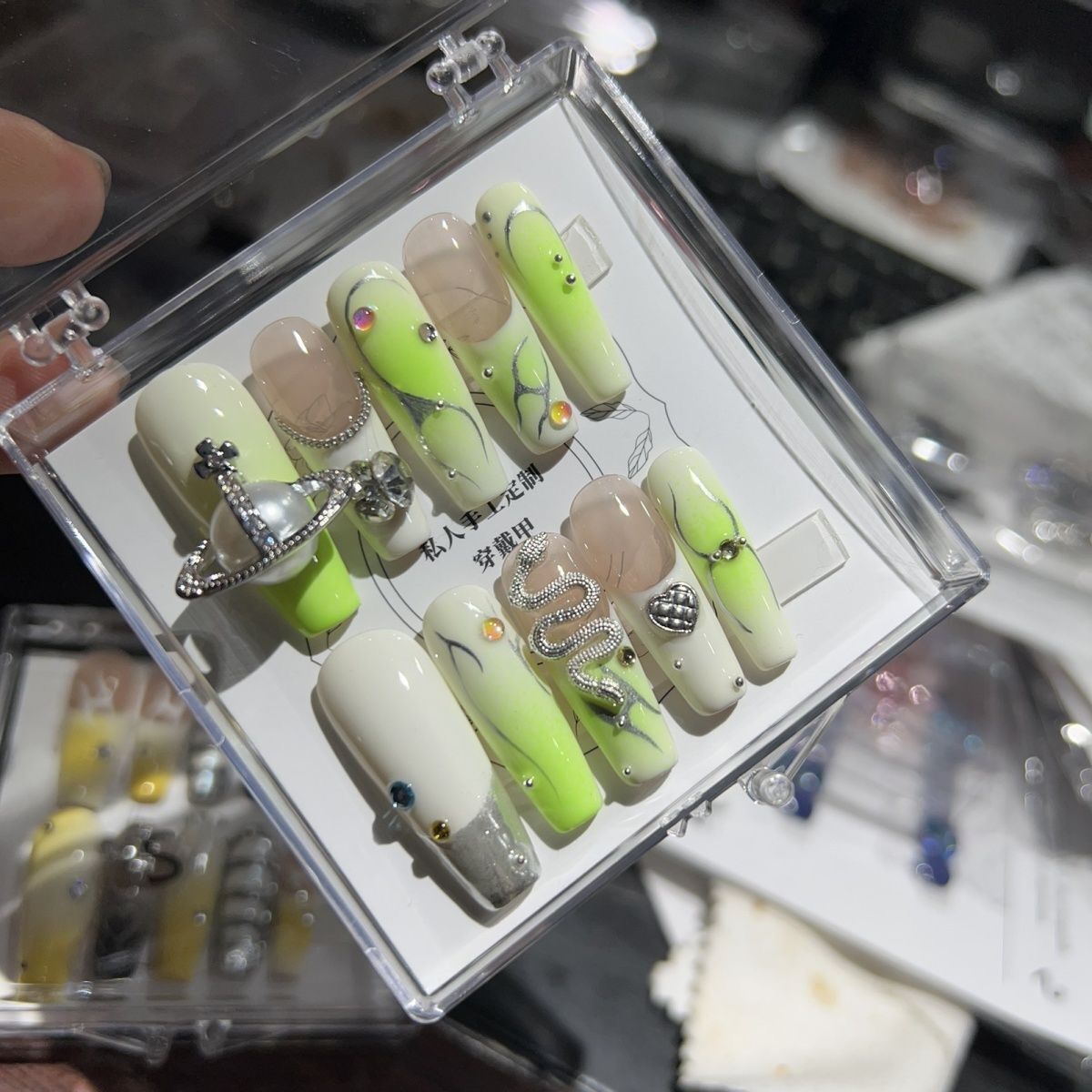 H145 Metal Style Spicy Girl Y2K Snake Green HANDMADE NAIL