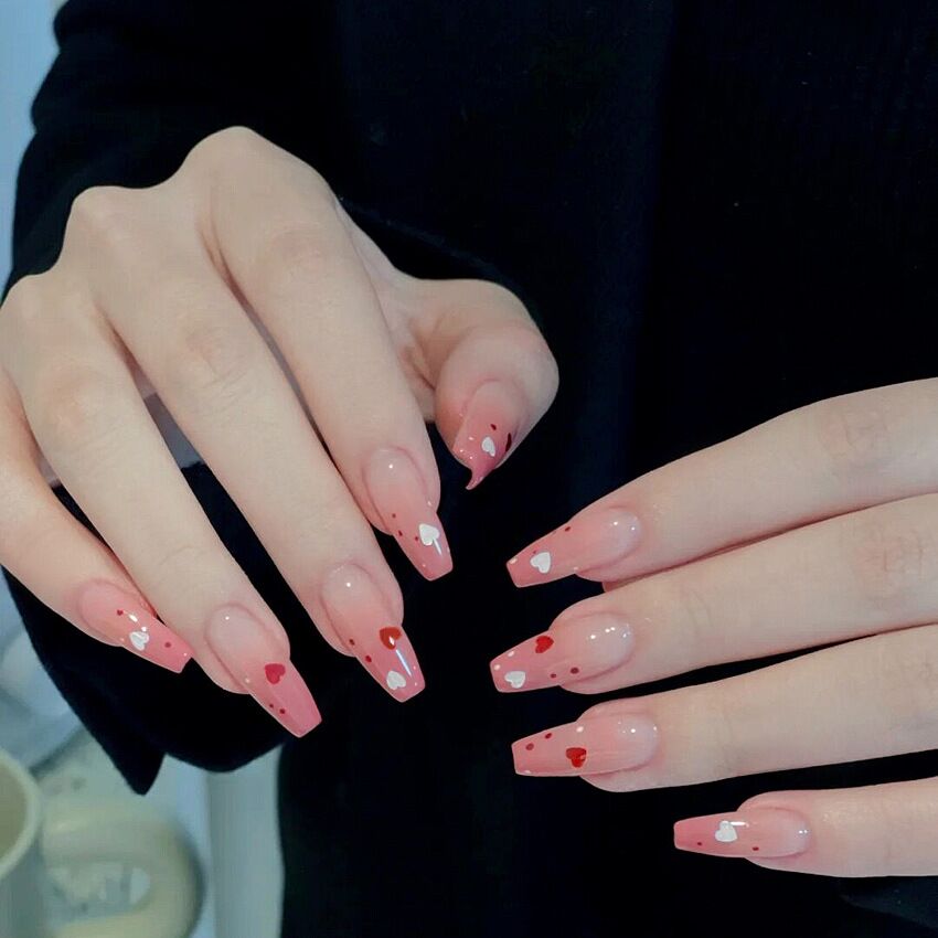 F47 Peach Heart Ice Pink MEDIUM NAIL