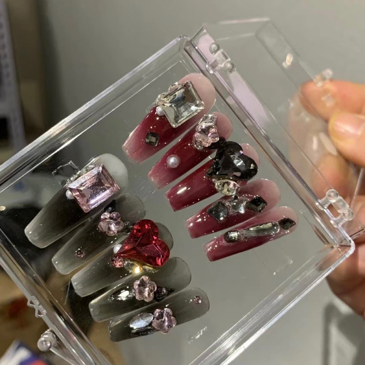 H127 BLACK PINK BARBIE Y2K HANDMADE NAIL