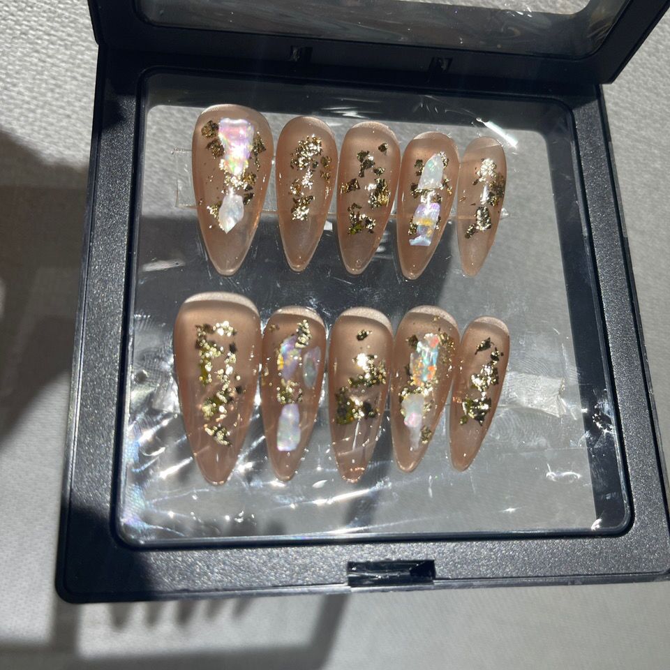 H162 NUDE PINK Naked Pink Gold Fragmented Leaves HANDMADE NAIL