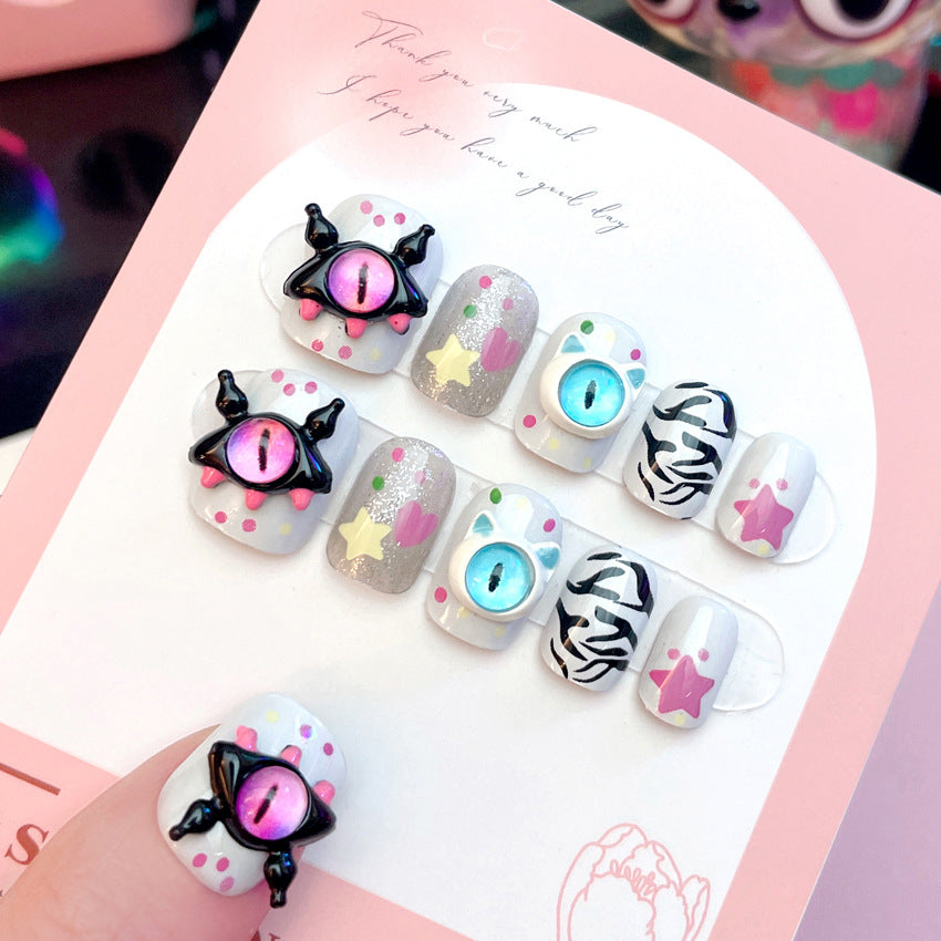 F8 Gothic Strange Eyes SHORT NAIL