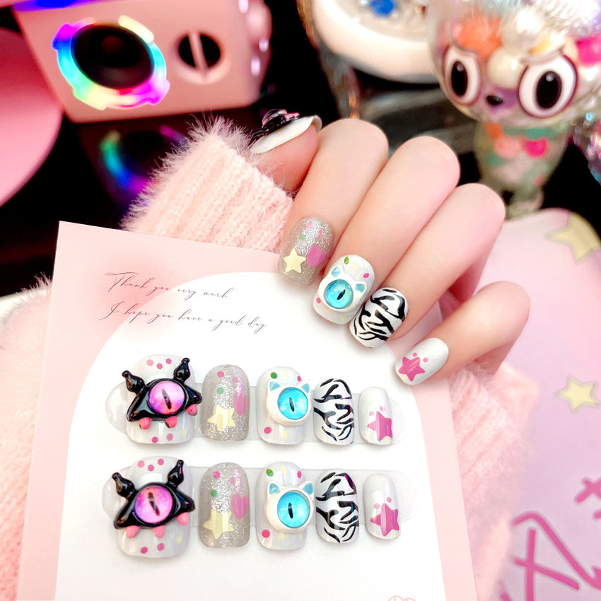 F8 Gothic Strange Eyes SHORT NAIL